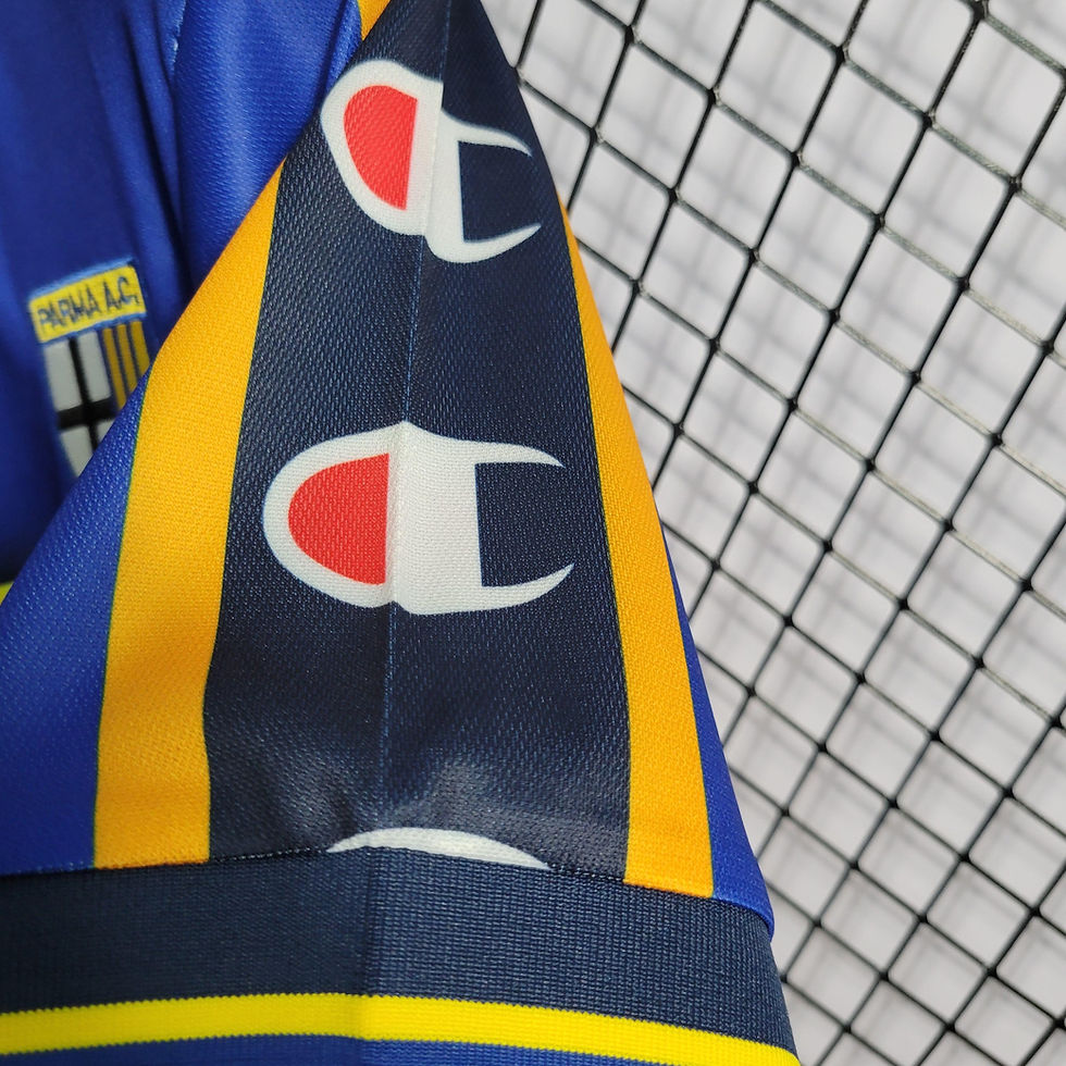 Thumbnail: Camisa Retro Champion Parma Home 2001/2002