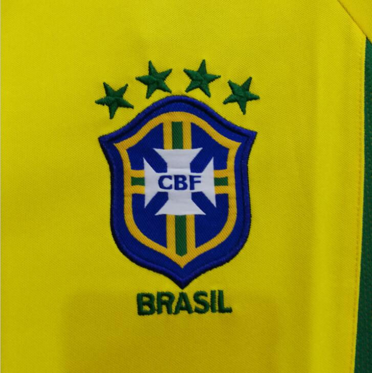 Thumbnail: Camisa Retrô Nike Brasil Home 2002