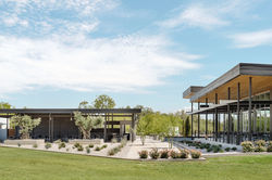 Heath Sparkling Wines Patio