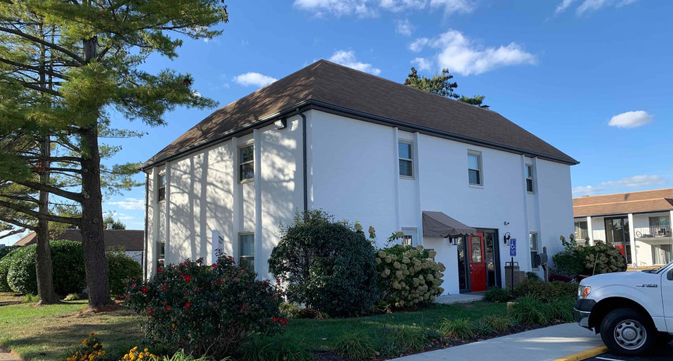 600 Normandy Apartments Ext Office copy_edited.jpg