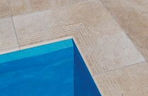 Margelle bord AD angle interne.JPG