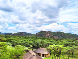 Matopo Ingwe Lodge view of hills