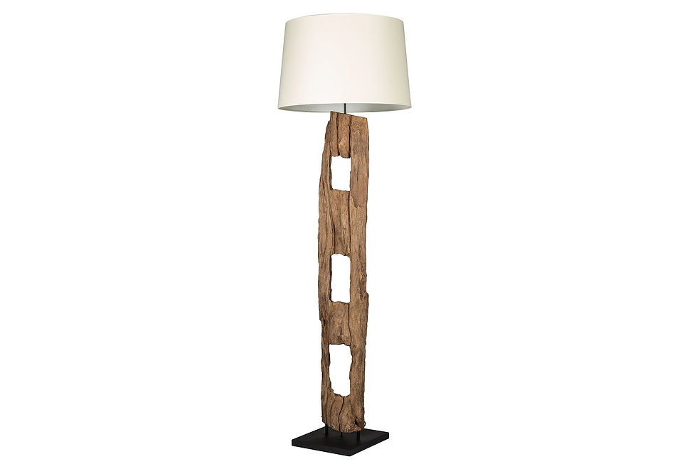 Lampadaire BARRACUDA 177 cm en bois d'acacia recyclé avec abat-jour