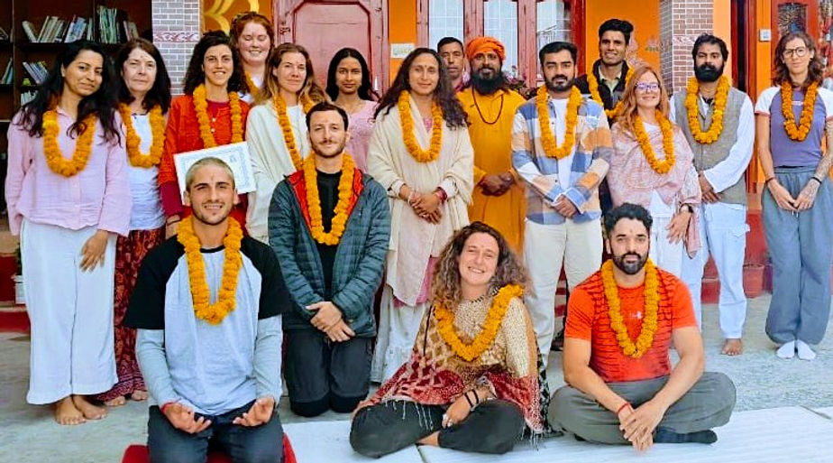 yoga-teacher-training-dharamshala-himalayas