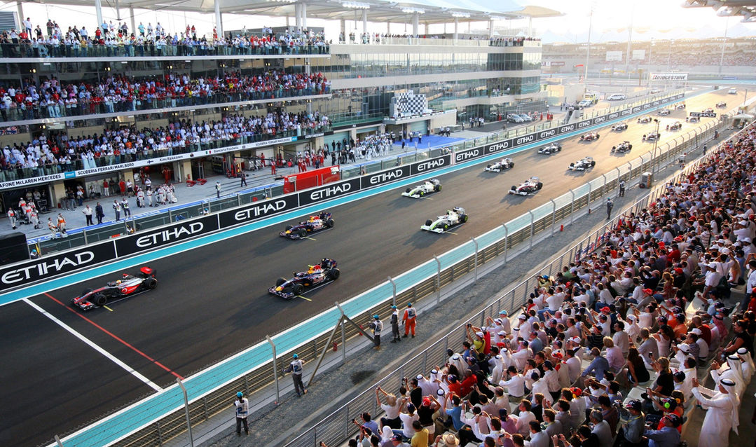 Yas Marina Formula 1 Circuit3.jpg
