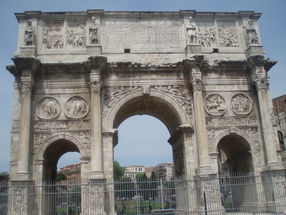 El Latín: este muerto está muy vivo