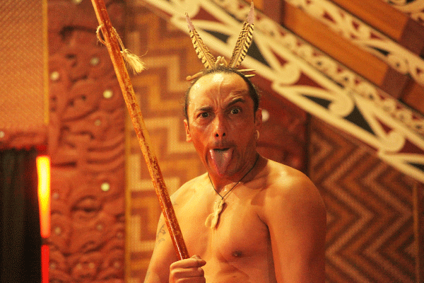 IMG_6355-NZ-Rotorua-Te-Puia-spectacle-maori