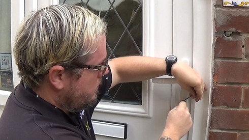 Steve Taylor, Master Locksmith, Newquay Cornwall, Newquay Locksmith Services.