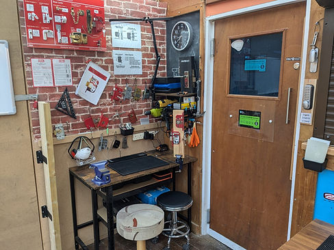 CDLT Cornwall and Devon Locksmith Training in Newquay, training room, lock lab, mortice lo