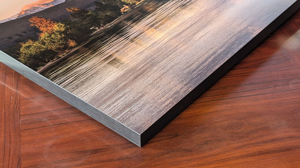 Thumbnail: Flush mount frame corner sample