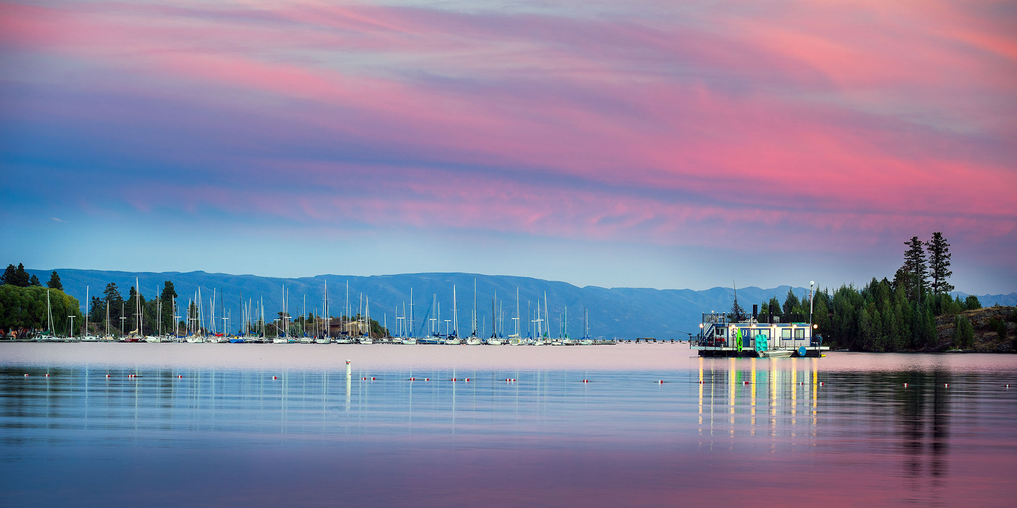 Somers Bay Houseboat