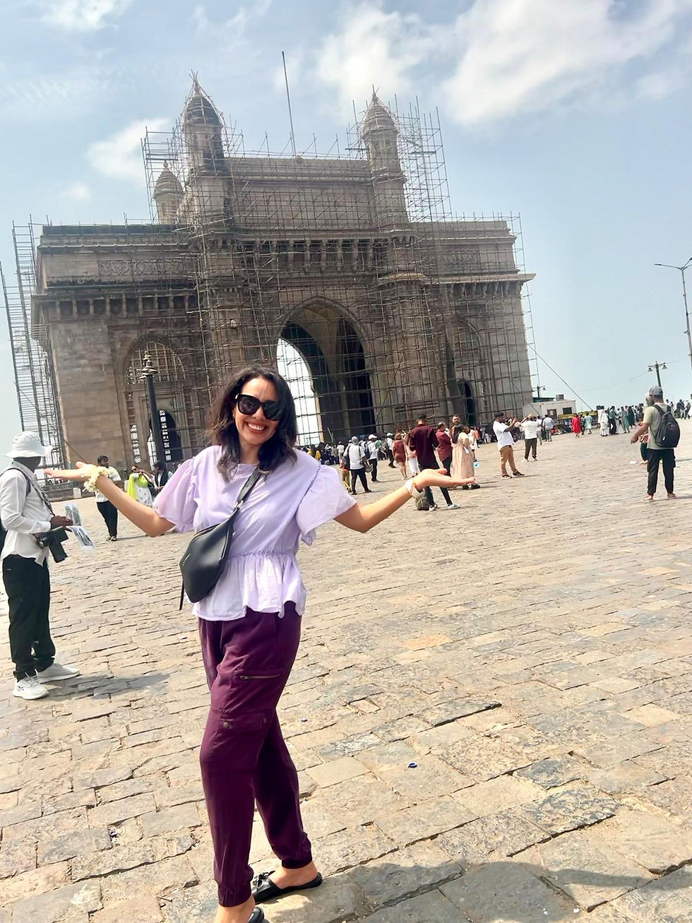 Gateway of India monument in Mumbai with Arabian Sea behind