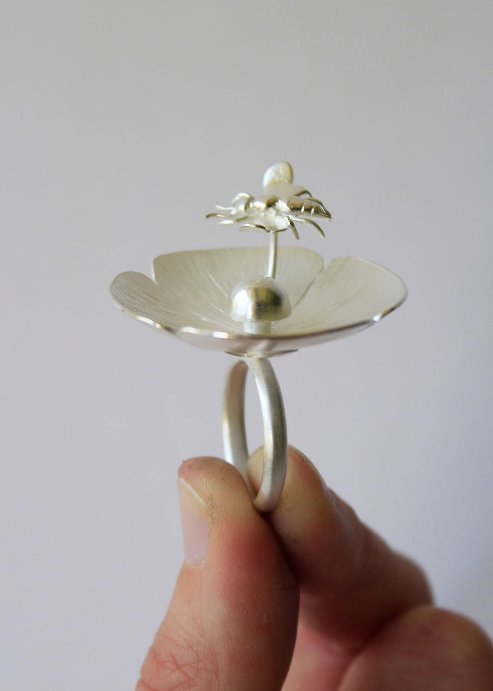 Miniatyrbild: Surrande Ring