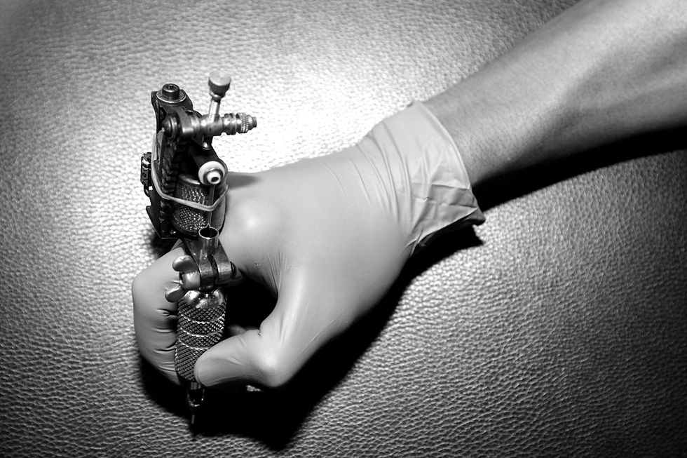 Tattoo Machine Hand