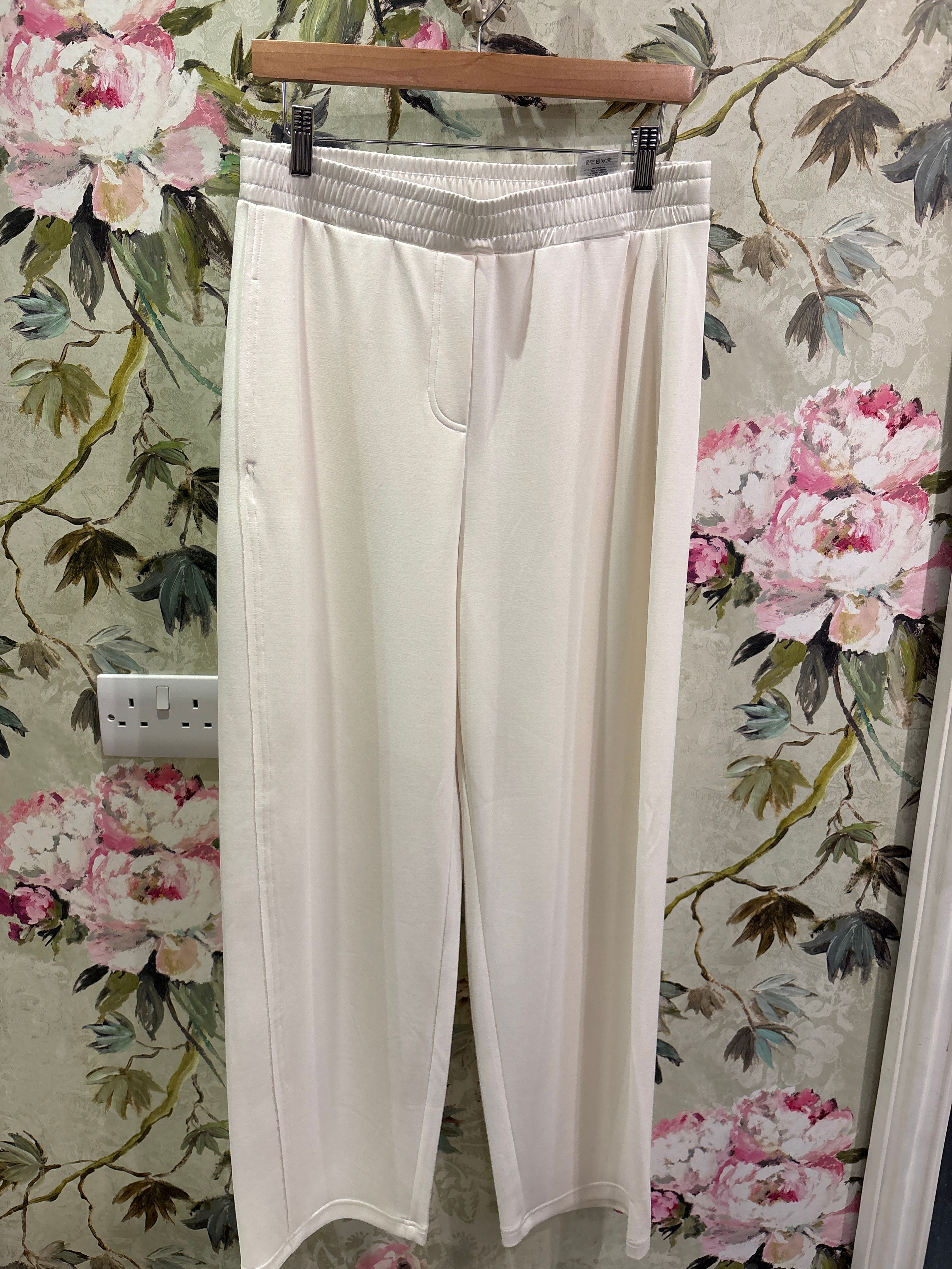 Oui Easy Fit Trousers Cream