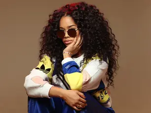 H. E. R. is one Tony away from EGOT status