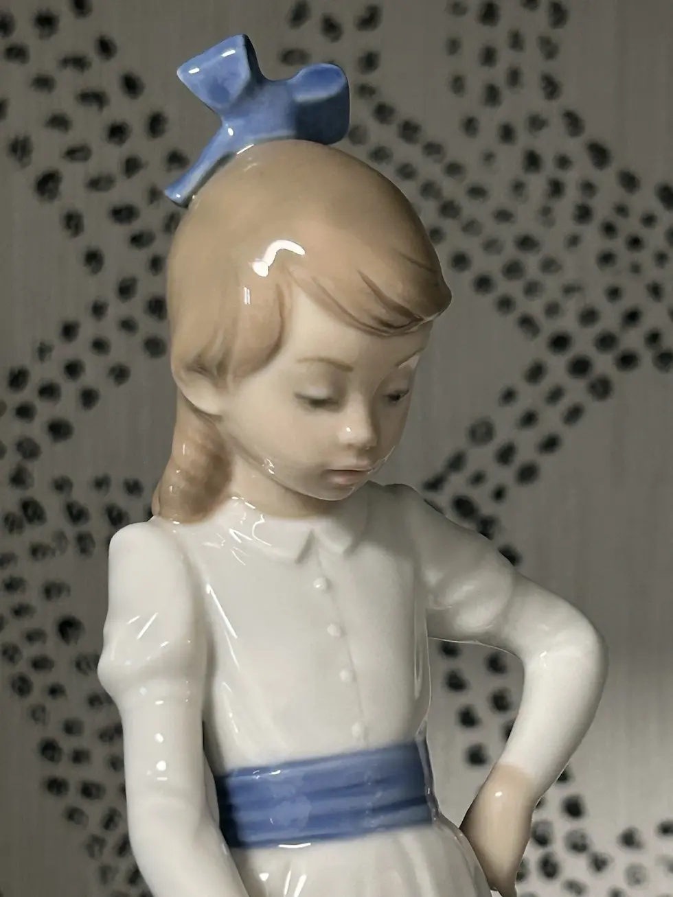 Thumbnail: Lladro - NAO - Girl with Hoop + Dog