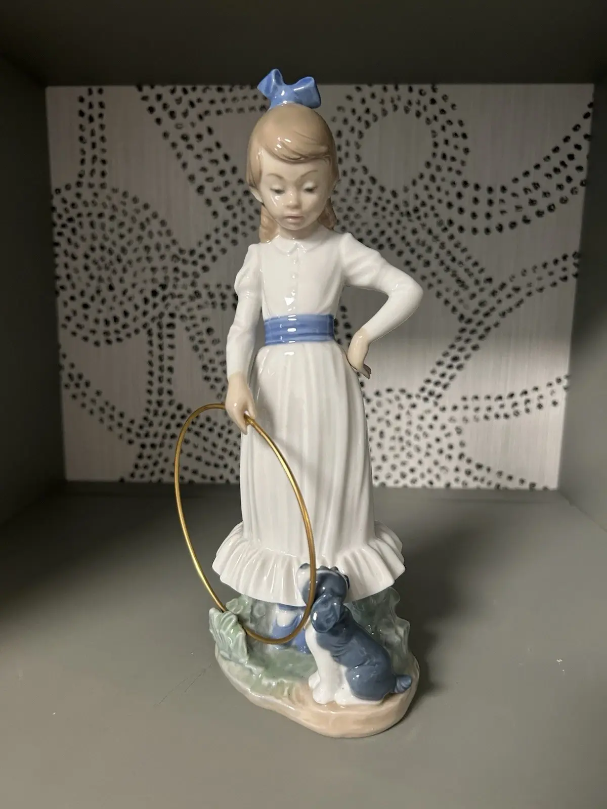 Lladro - NAO - Girl with Hoop + Dog