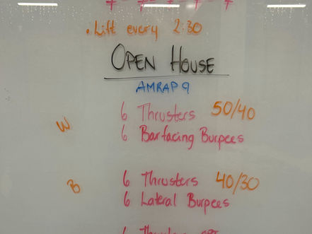 Front squat 7-7-7-7-7 & Open house - 2.januar.2024