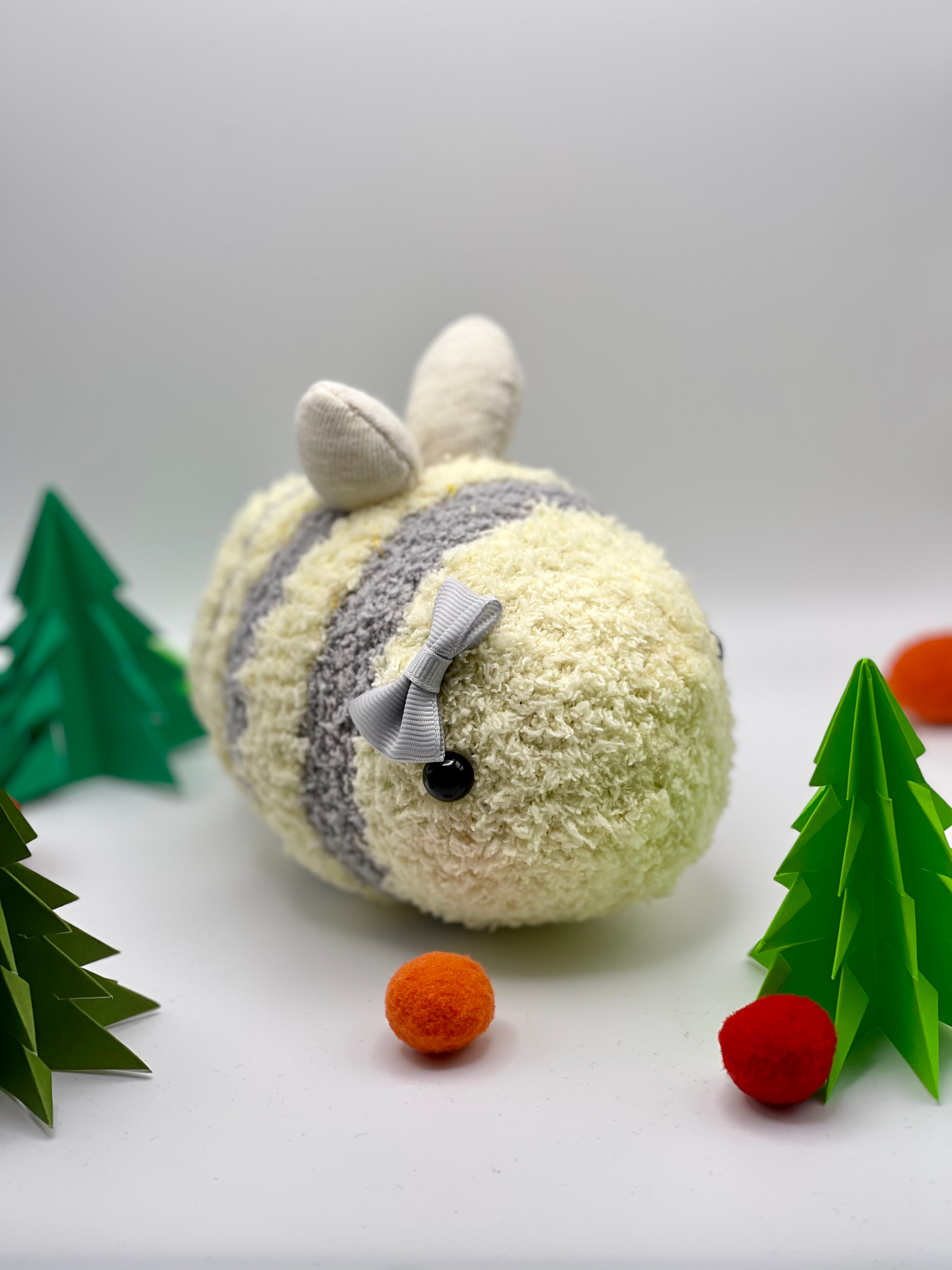 Woodland Collection: Honeybee
