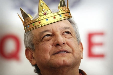 Ahora sí, AMLO ya es el emperador de México