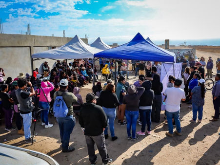 Alfredo Álvarez concluye recorrido por San Quintín con jornaleros agrícolas