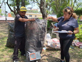 GOBIERNO DE JIUTEPEC COMBATE LA CONTAMINACIÓN A TRAVÉS DEL “TRUEQUE AUTOSUSTENTABLE EN TU COMUNIDAD”