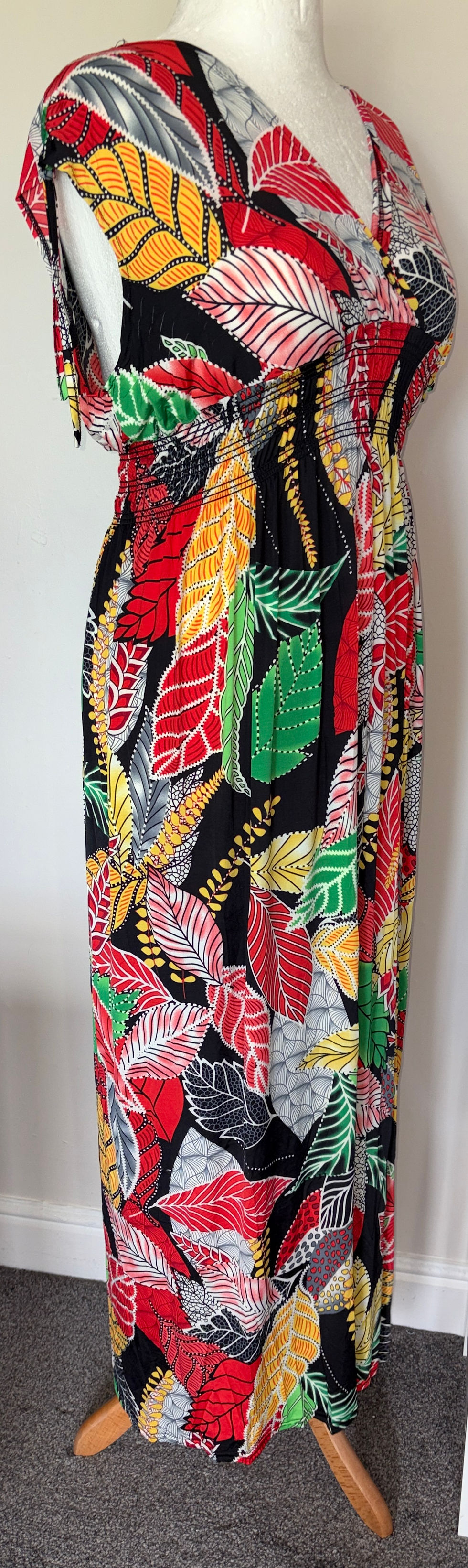 Thumbnail: Slinky dress fit to 20:22