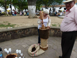 EVELYN LOAIZA (COLOMBIA)