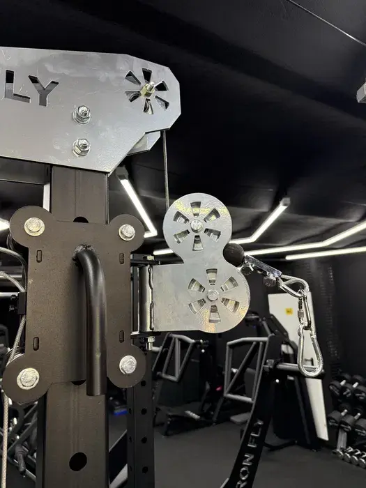 Miniatura: Wyciąg górny wyciąg dolny regulowany atlas treningowy srebrny IRONFLY