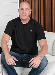 Morian Minuchin – Architect Holds a Bachelor of Architecture (B.Arch) degree from the Faculty of Architecture and Urban Planning at the Technion – Israel Institute of Technology, Haifa, and a Master of Arts (M.A.), with distinction, in Environment and Society from the Department of Geography and Human Environment at Tel Aviv University. Morian’s work integrates architectural design with environmental and social considerations, reflecting a holistic approach to the built environment.