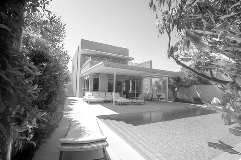 Country Style villa with a Pool - Iris Community