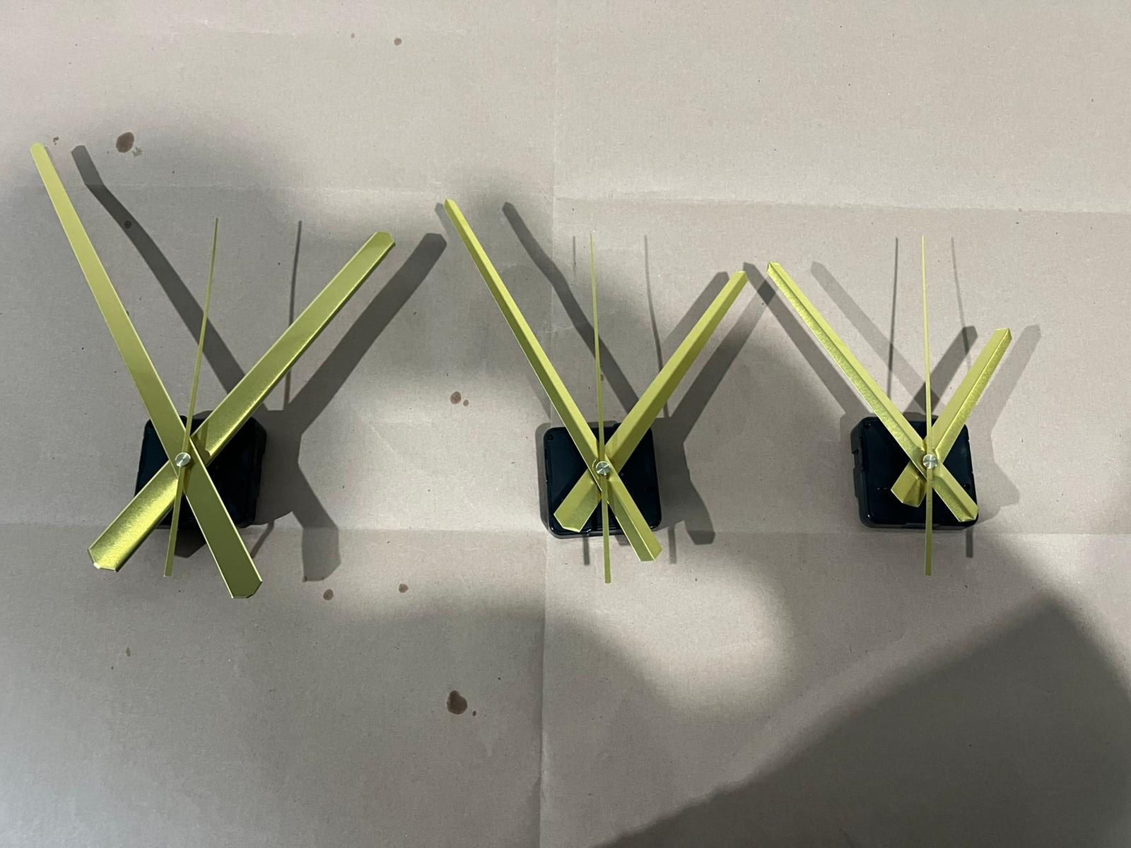 Saat makinesi ve akrep yelkovan saniye seti