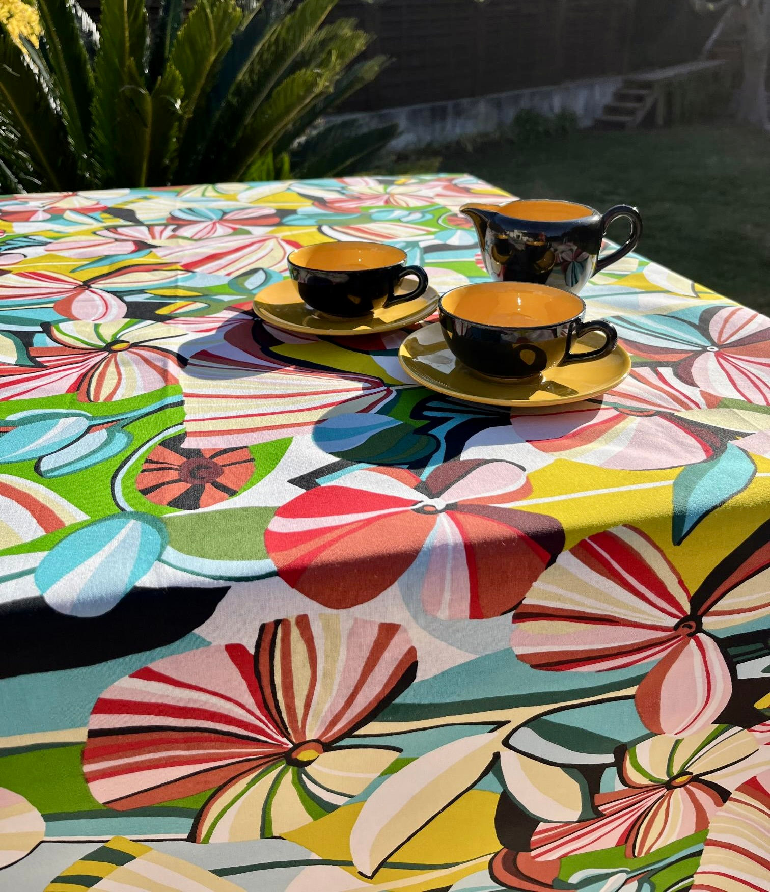 French Tablecloth Coated Vadonia