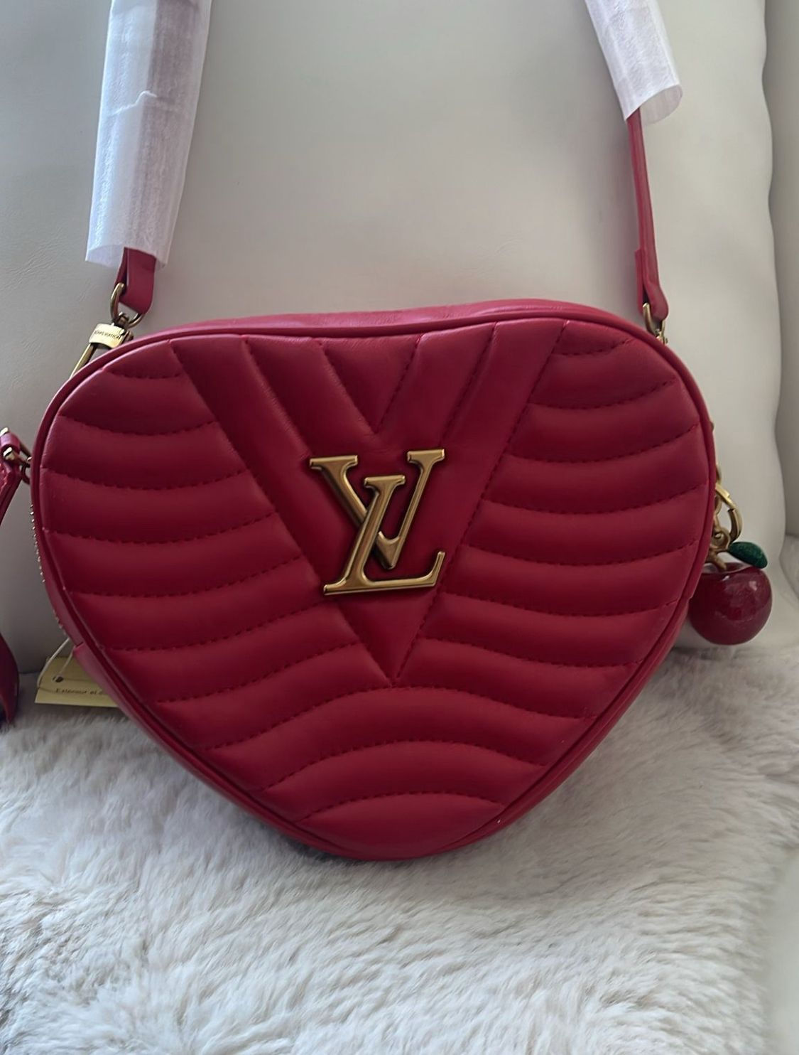 Cartera LV