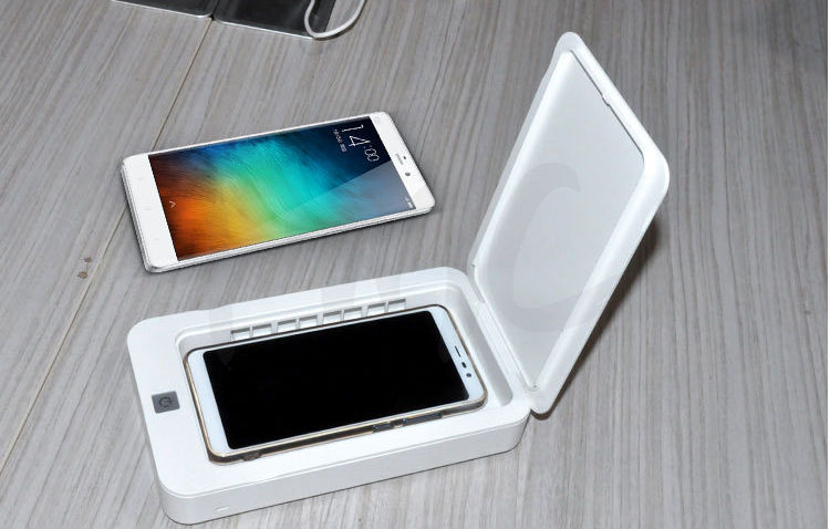 防疫紫外線手機消毒器