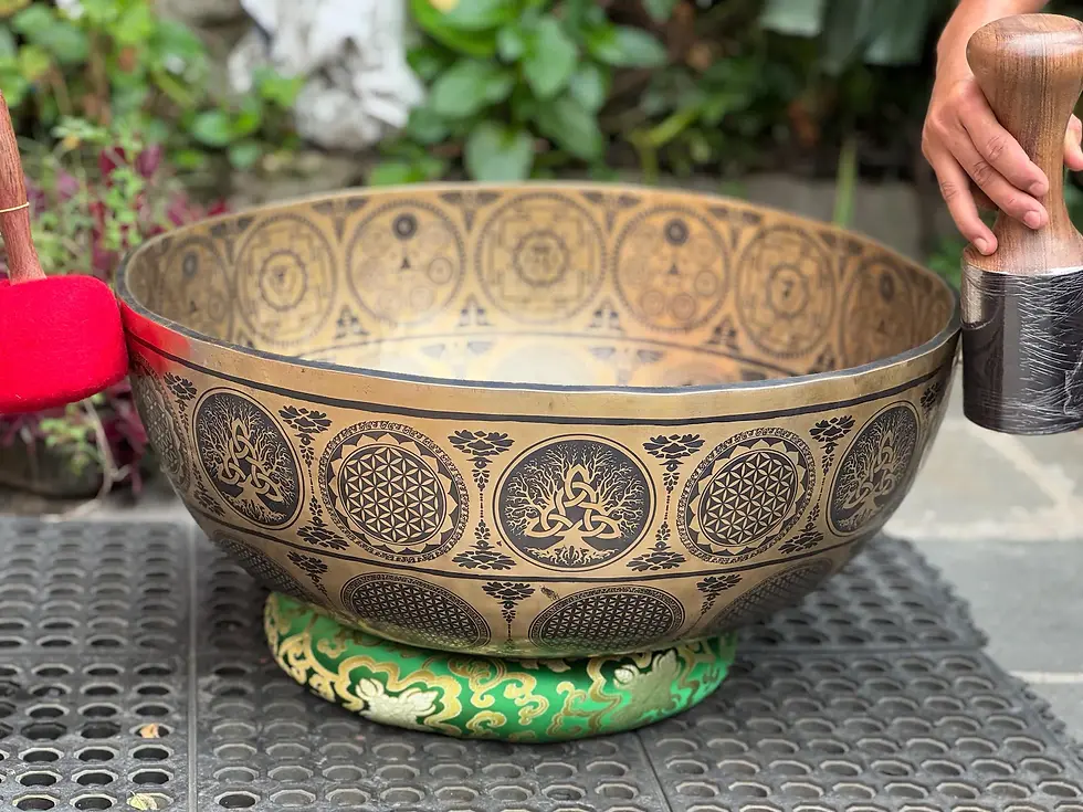 Thumbnail: Extra Large Singing Bowl Sacred Geometry