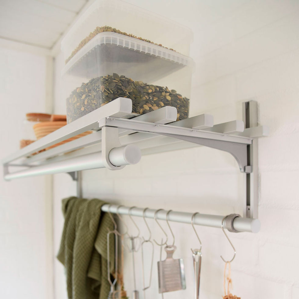 Thumbnail: Flyver shelf w. rail