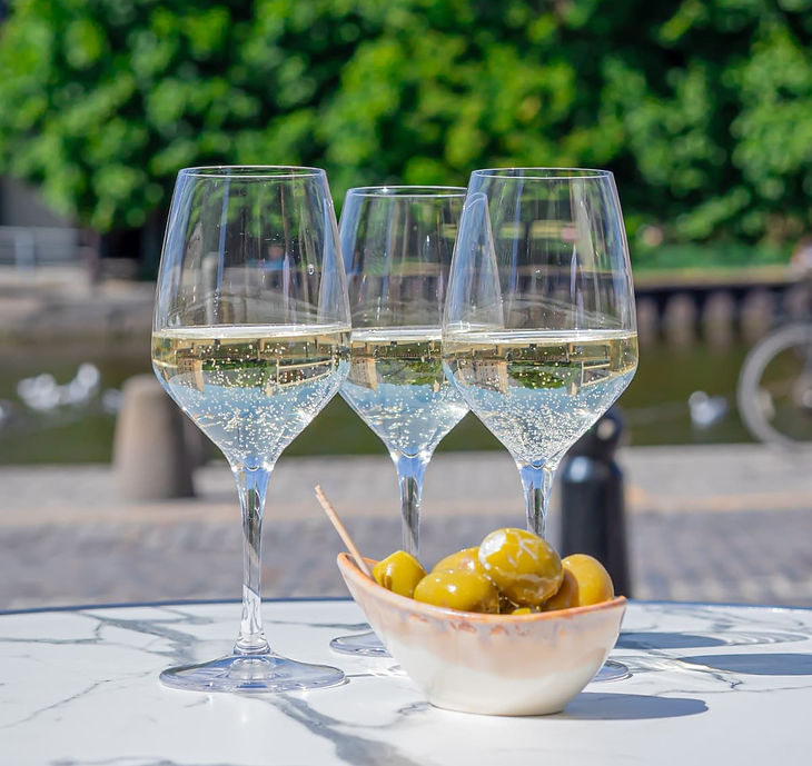 A wine flight on the shore in Leith at Mara