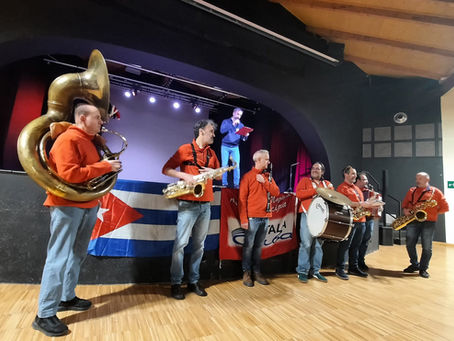 ACCENDIAMO LA LUCE SU CUBA