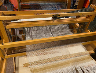 4 shaft loom brand loom