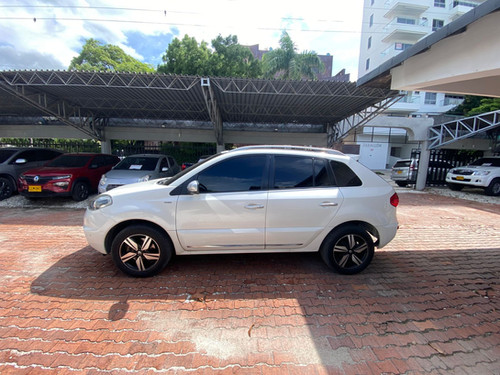 RENAULT KOLEOS 2016 5 PUESTOS 2.5L AUTOMÁTICA EN SANTA MARTA
