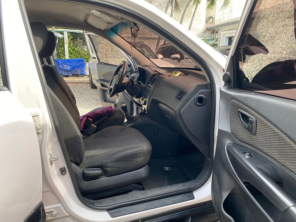 Miniatura: Hyundai Tucson GL 2010 | 5 Puestos | 2.0L Mecánica