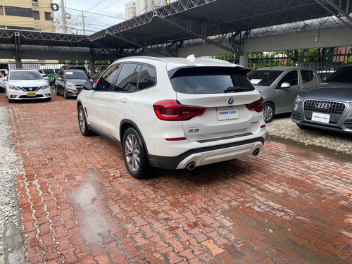 BMW X3 XDRIVE30I 2020 5 PUESTOS 2.0L AUTOMÁTICA
