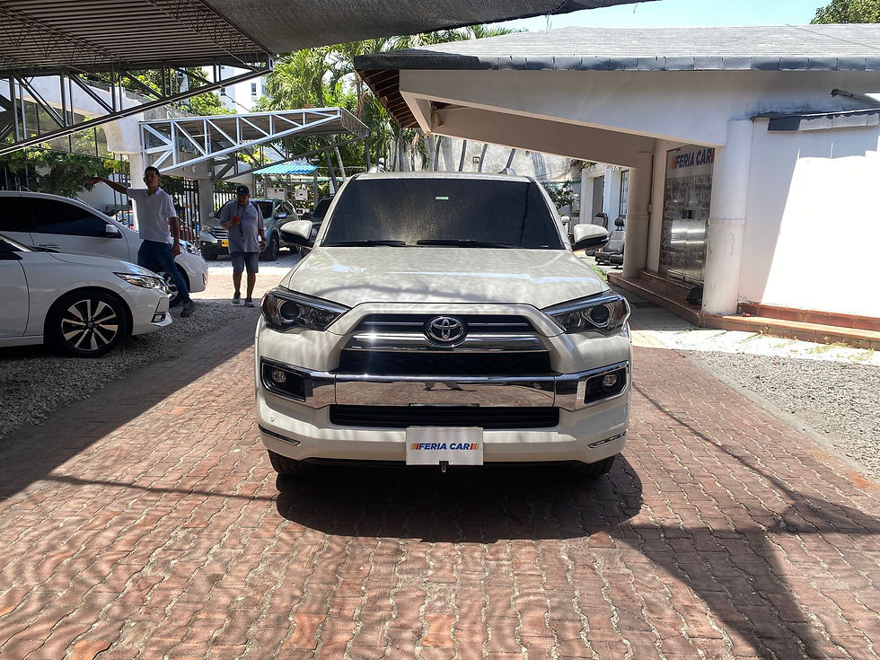 Miniatura: Toyota 4Runner 2021 | 7 Puestos | 4.0L Automática
