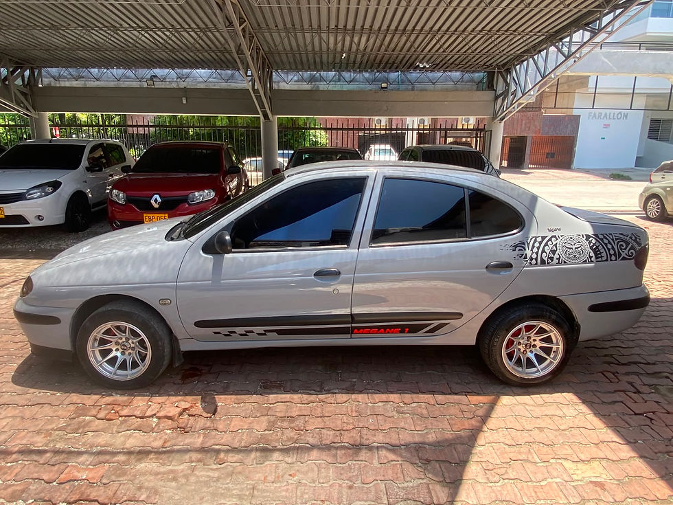 Miniatura: Renault Megane 2001 4x2 Mecánica 1.4L