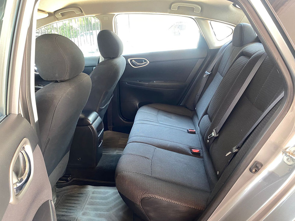 Miniatura: Nissan Sentra 1.8 2015 | 5 Puestos | 1.8L Automático