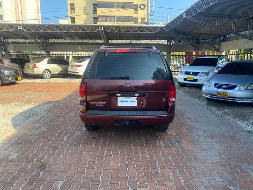 FORD EXPLORER LIMITED 2004 AUT EN SANTA MARTA