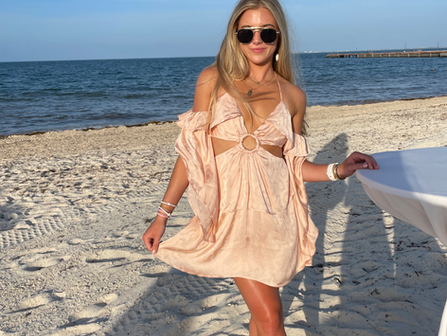 Revolve Summer Abroad 