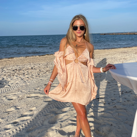 Revolve Summer Abroad 